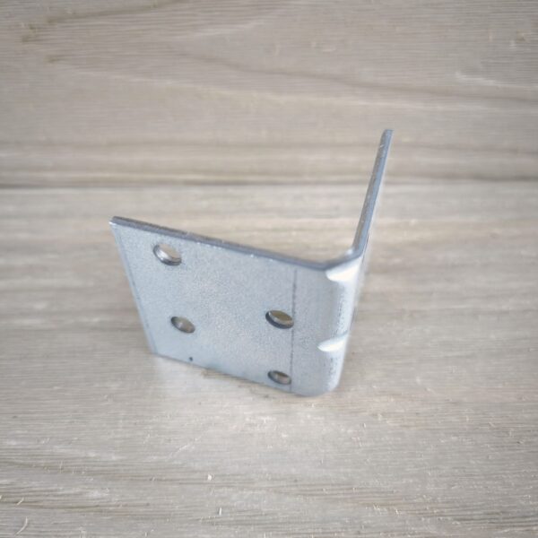 Kątownik łączeniowy 40x40x40x2mm wzmocniony ocynk ogniowy - obrazek 5